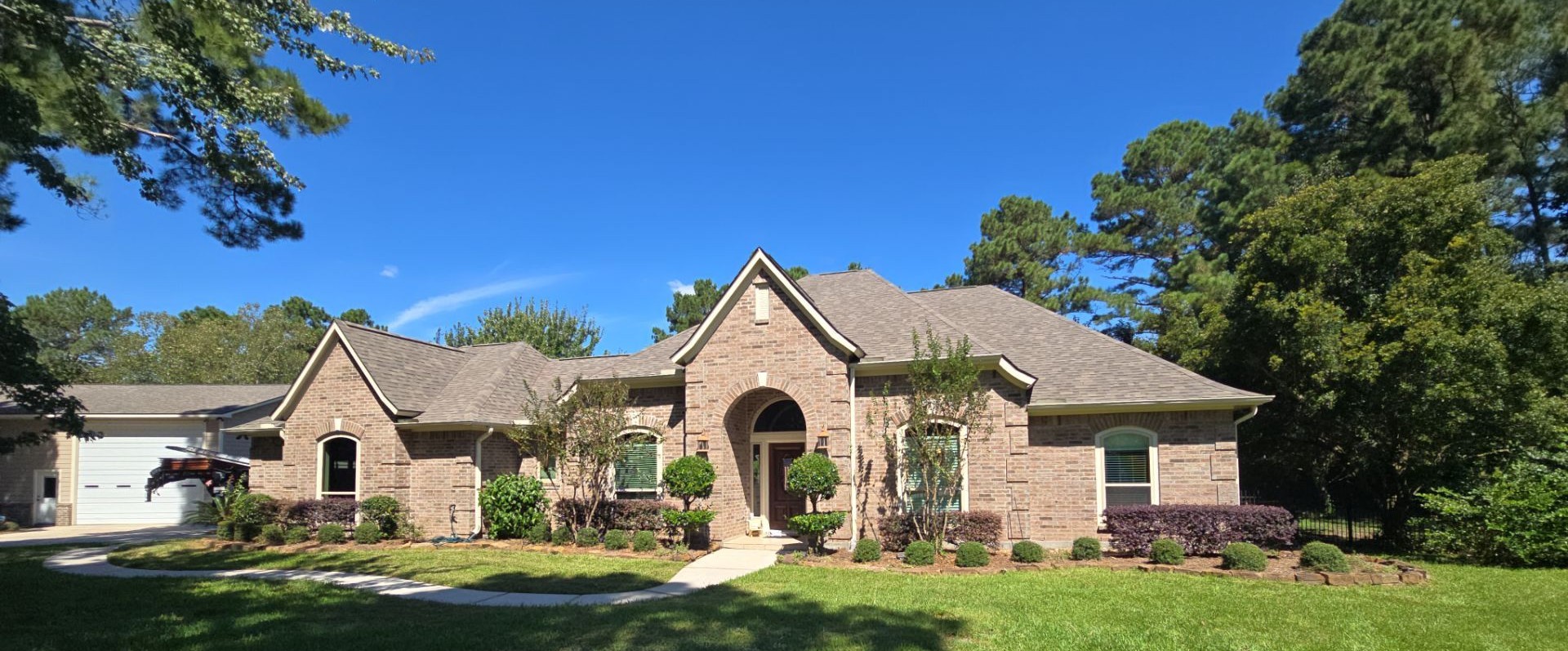 Brick Traditional Re-Roof